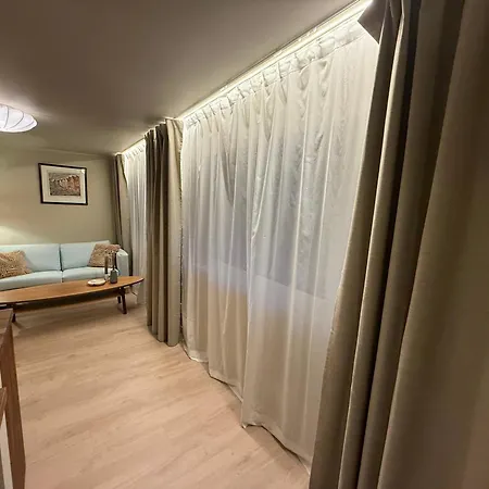 Апартаменти New Modern Near Tram Fantoft *